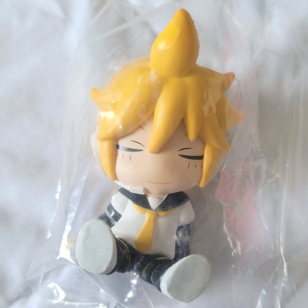 2/$20 🍀 Hatsune Miku: Twinchees Lil' Sleepers Kagamine Len Figure
